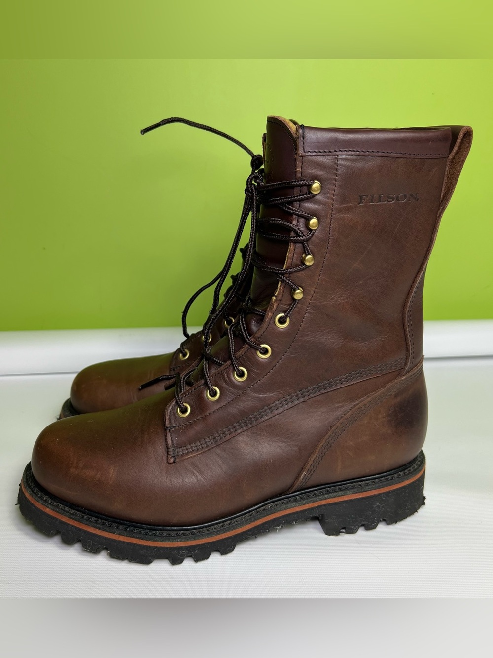 Filson Highlander Boot Mens Insulated Brown Leather Vibram size 9